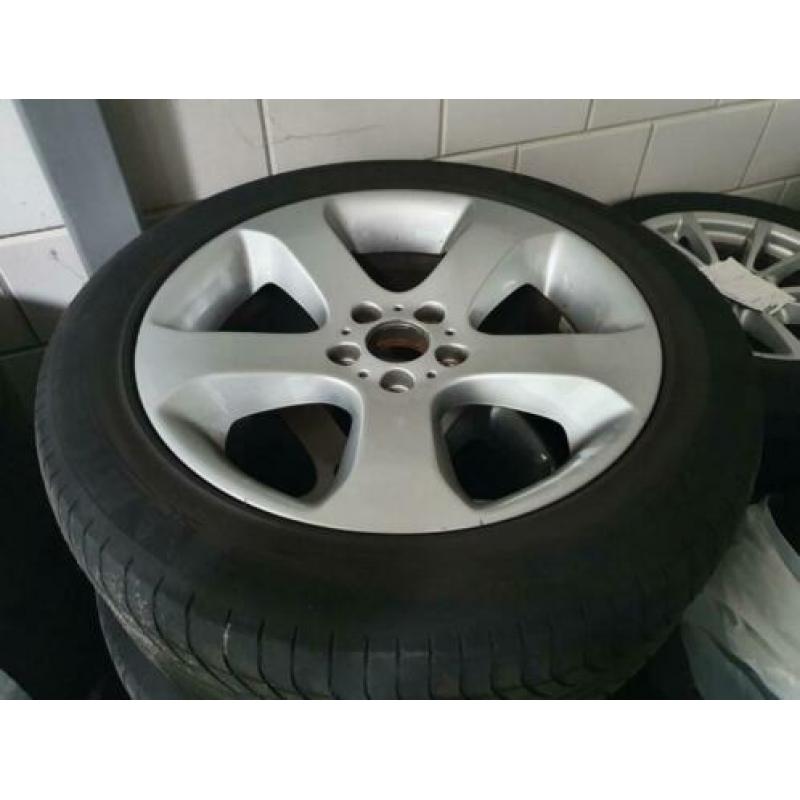 velgen met banden orgineel om BMW X5 style 128