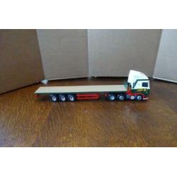DAF XF Space CAB & Flatbed Trailer Stobart Corgi
