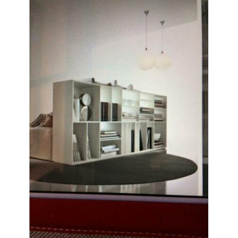 Prachtige design boekenkast van CIACCI KREATY