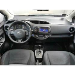 Toyota Yaris 1.5 Hybrid Dynamic Stoelverwarming