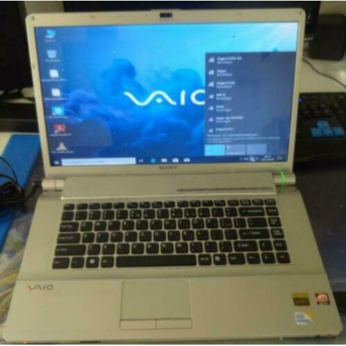 Sony Vaio VGN-FW21E met een snelle T9600 2.80 ghz CPU