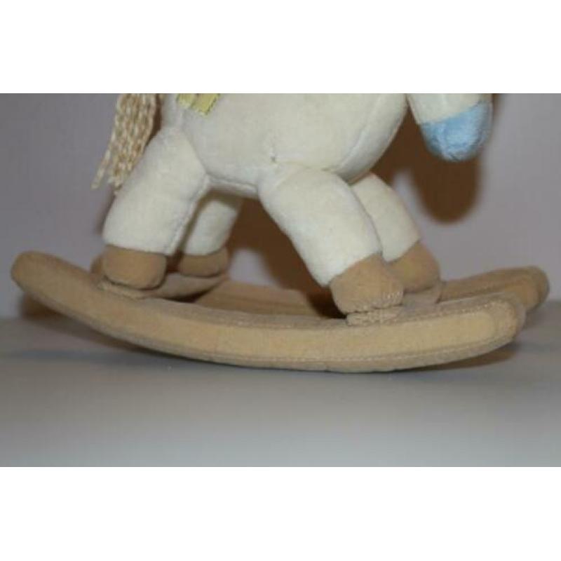 Me to you beertje op hobbelpaard geboorte baby cadeautip