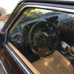 Mercedes 200-Serie 3.0 300 TD 1980 Bruin w123