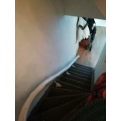 Handycare Traplift