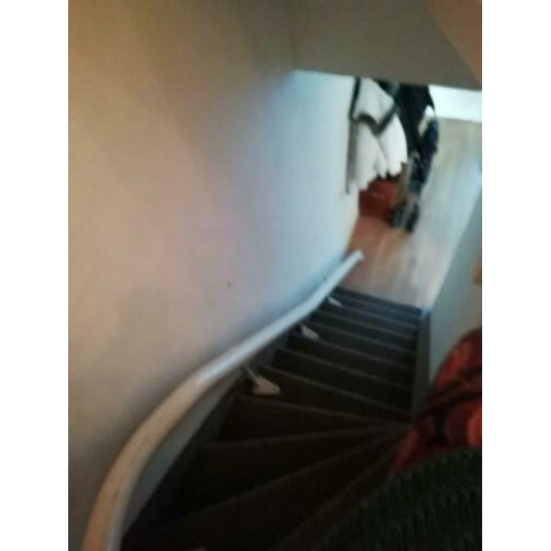 Handycare Traplift