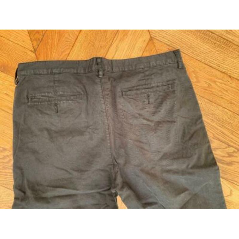H&M zwarte chino skinny fit maat 52 ZGAN