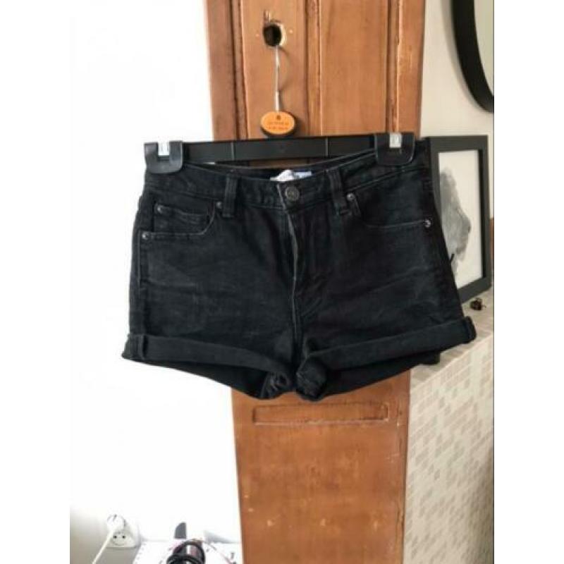 Pull & Bear spijkerbroekje dames 32