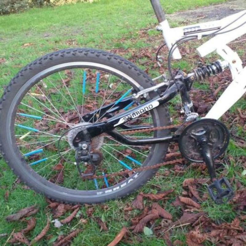Moutainbike Snake 2cycle 26 inch Wit
