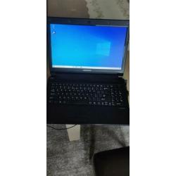 Medion akoya E6227