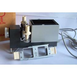 Prachtige vintage Leitz Wetzlar dia/filmmstrook projector.