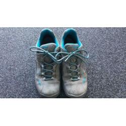 Lowa wandelschoenen maat 37,5