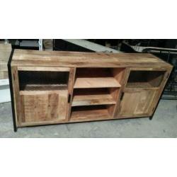 Industriële hoge kast Moza massief mangohout industrieel