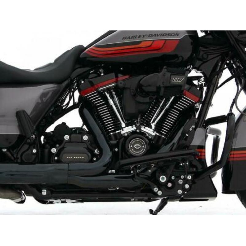 Harley-Davidson FLHXSE CVO STREET GLIDE BLACK TRIM