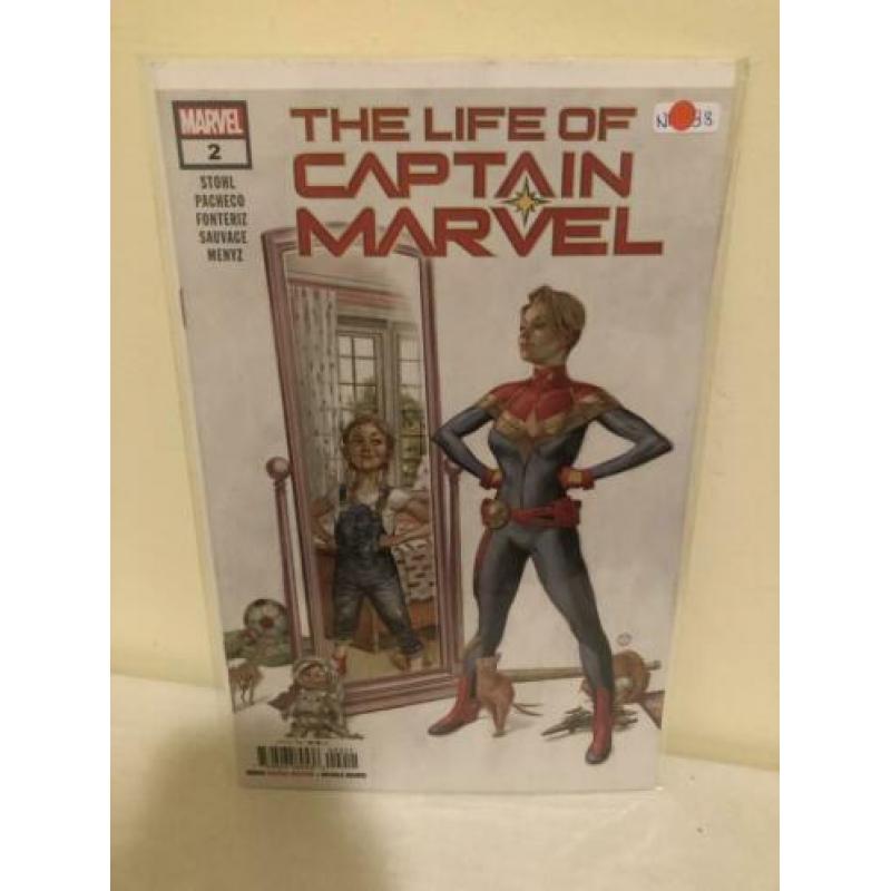 The Life of Captain Marvel #1-5 complete miniserie