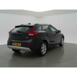 Volvo V40 Cross Country 2.0 D2 / 12-2017 / 37.801 KM