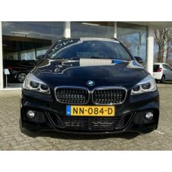 BMW 2 Serie Gran Tourer 220i 190pk Automaat (8) M Sport | Al
