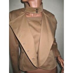 CLAUDIA STRATER ! Camel jasje mt 36.