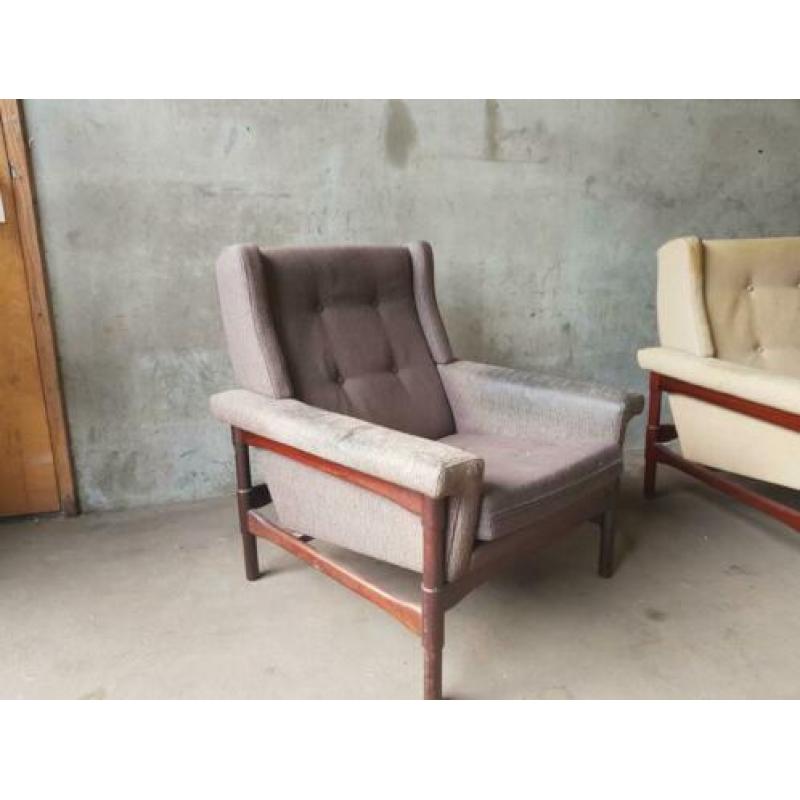 Unieke vintage topform set . 1x fauteuil 1x 2zits en 1x 3zit