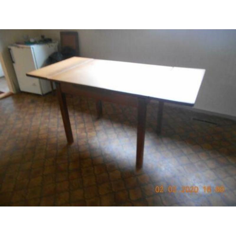 Retro eiken eettafel