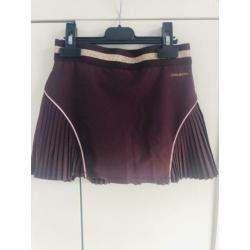 Zara sport (tennisrokje) bordeaux 8/9 jaar 130 nieuw