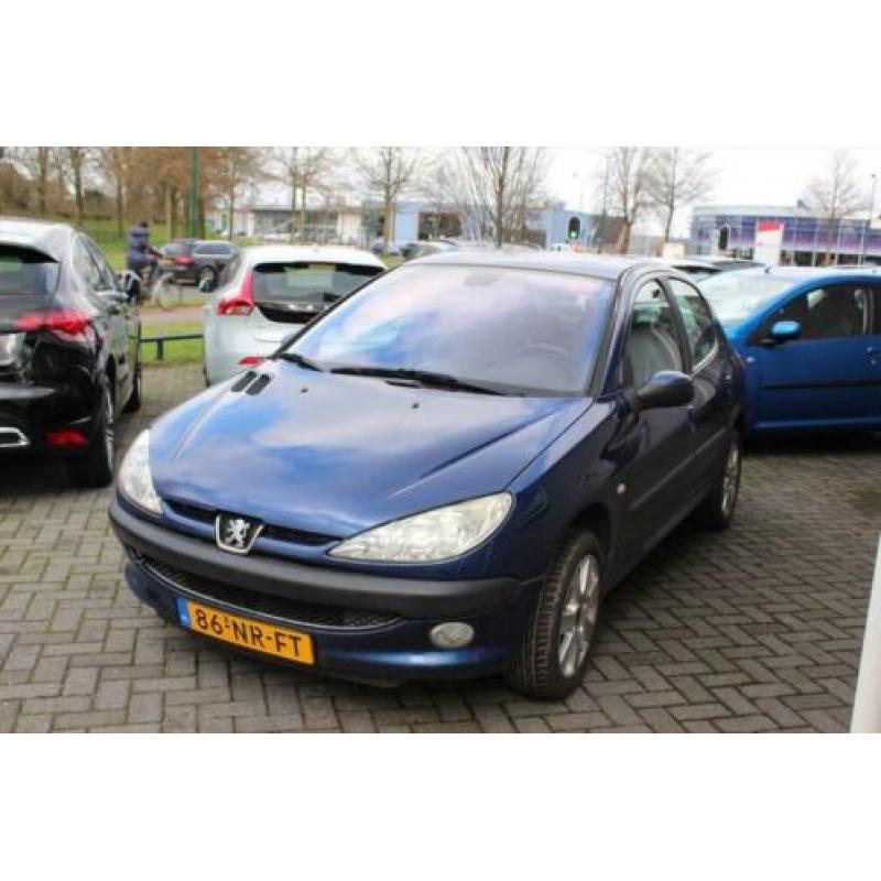 Peugeot 206 1.4 16V AIRLINE 5D Gentry