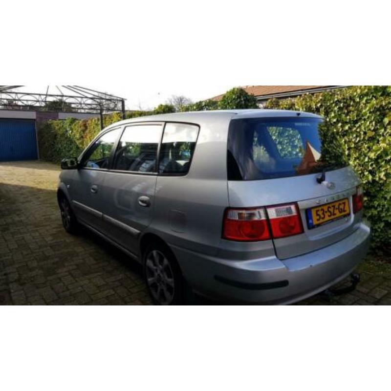 KIA Carens 2.0 Cvvt 2006 Grijs nw apk