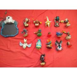 PlayStation 3 met 12 games, 2 controllers en Skylanders