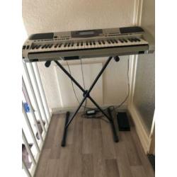 Yamaha keyboard PSR-2000