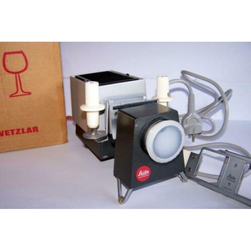 Prachtige vintage Leitz Wetzlar dia/filmmstrook projector.