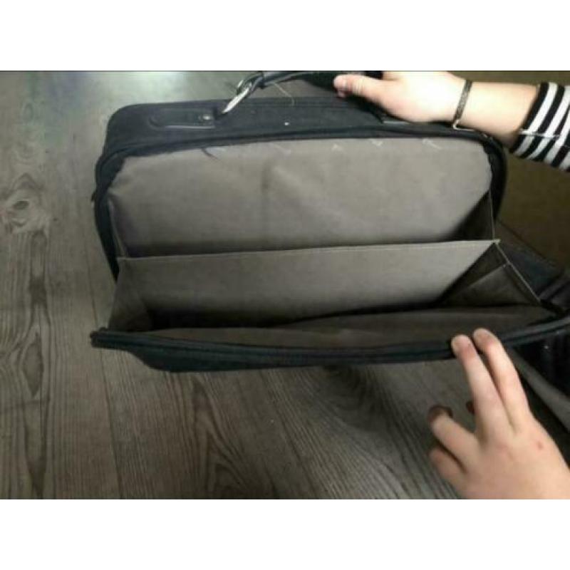 Targus laptop tas 15,4 inch.