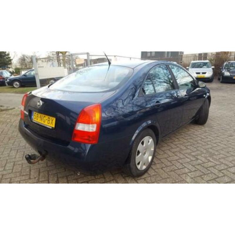 Nissan Primera 1.6 Navigatie full Climate en cruise control-