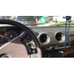 Mercedes 200-Serie 3.0 300 TD 1980 Bruin w123