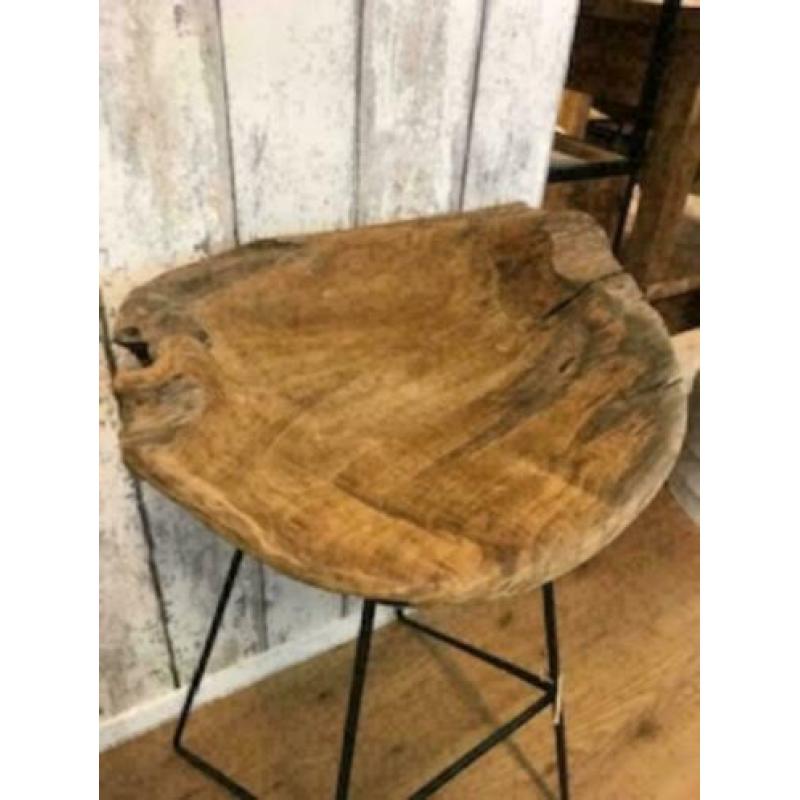 Barkruk hout uit Root Teakboom + zwart metaal, origineel !