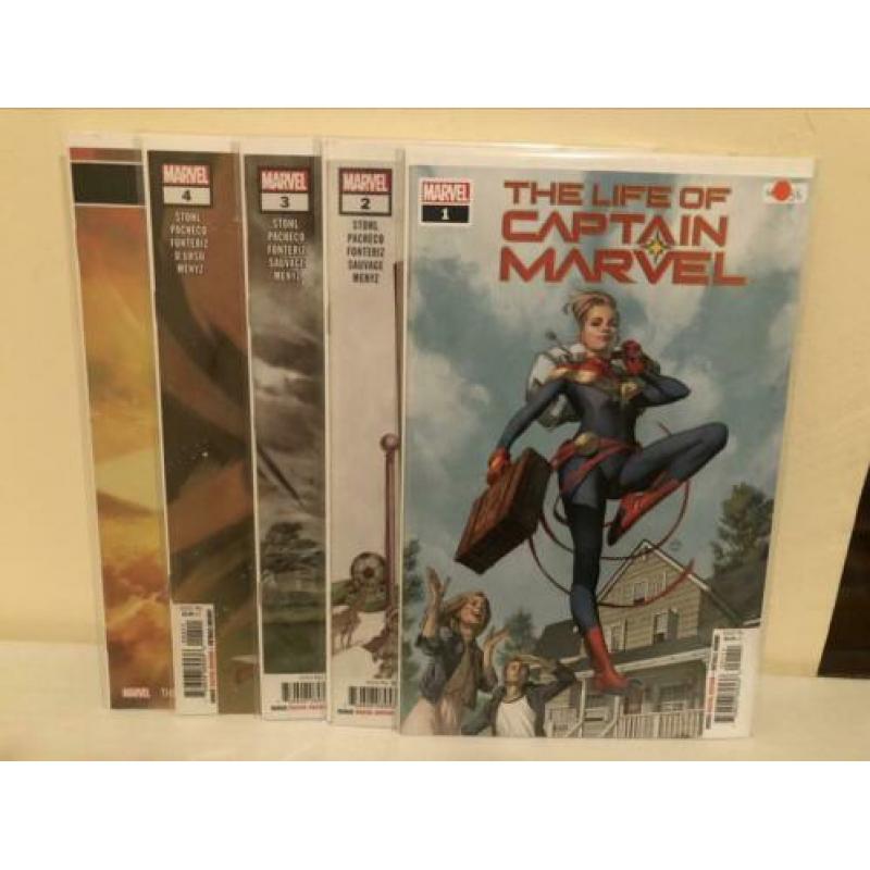 The Life of Captain Marvel #1-5 complete miniserie