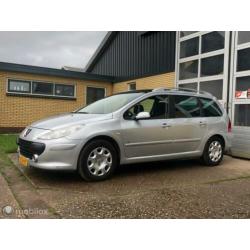 Peugeot 307 SW 1.6 HDiF Pack, 6 zitplaatsen, Clima, Cruise !