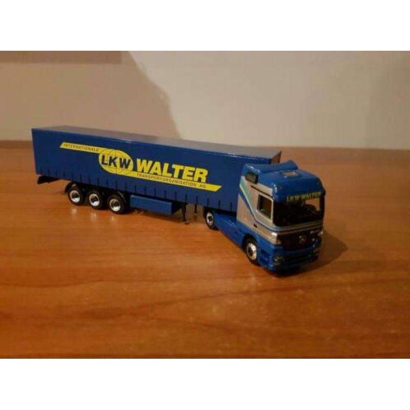 Schuco Mercedes Actros LKW Walter in doosje