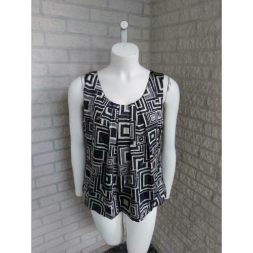 Chique top met print van Expresso maat XL