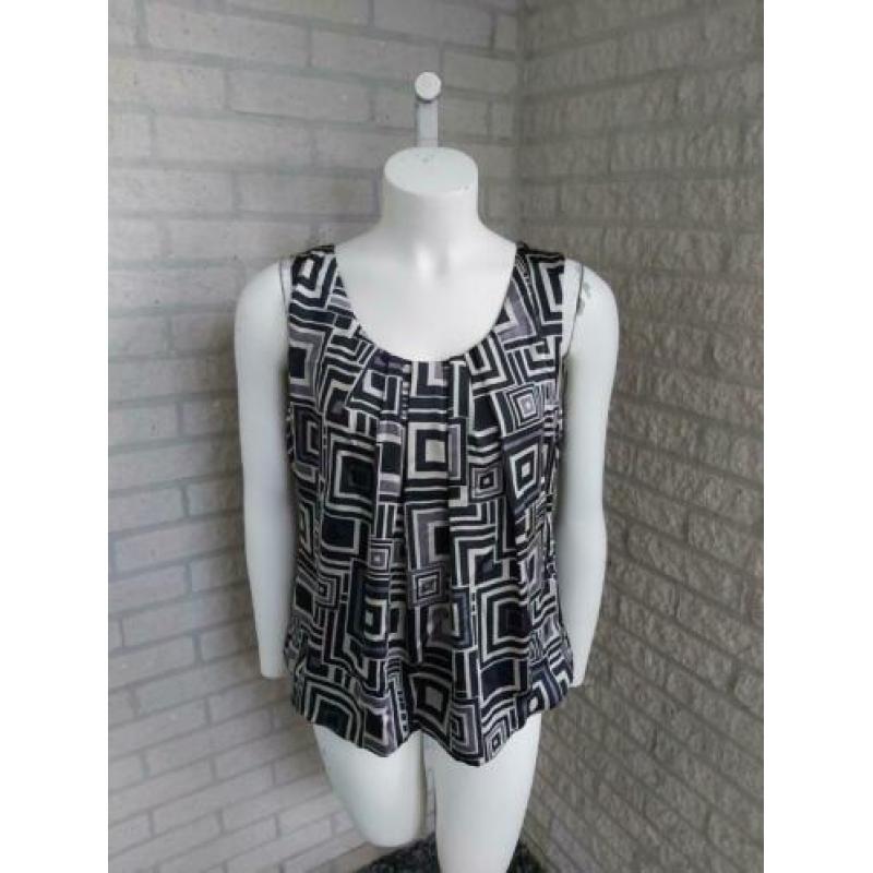Chique top met print van Expresso maat XL