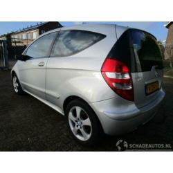 Mercedes-Benz A-Klasse 150 Airco Radio/CD (bj 2007)