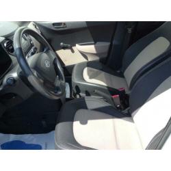 Hyundai i10 1.0i i-Drive 5Drs v.a.99,-euro per maand