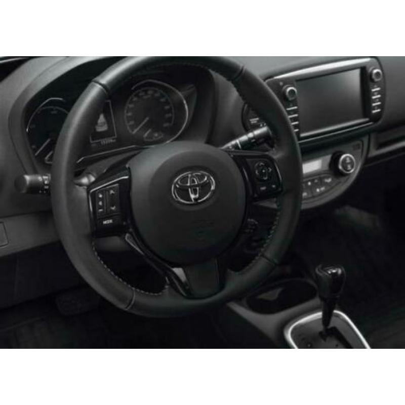 Toyota Yaris 1.5 Hybrid Dynamic Stoelverwarming