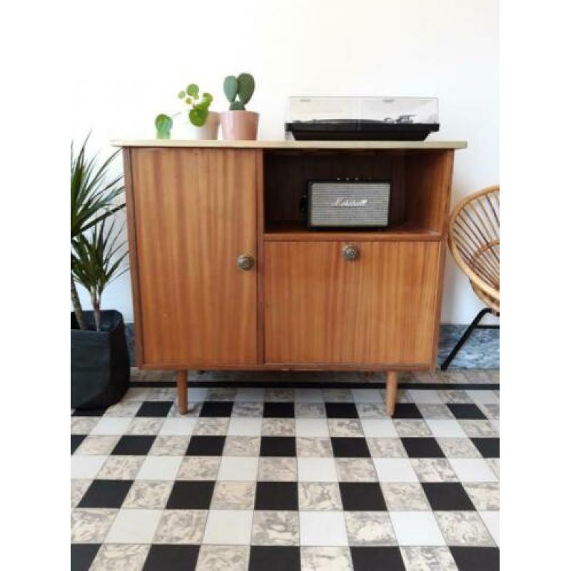 Vintage retro kast / dressoir / platenspeler meubel