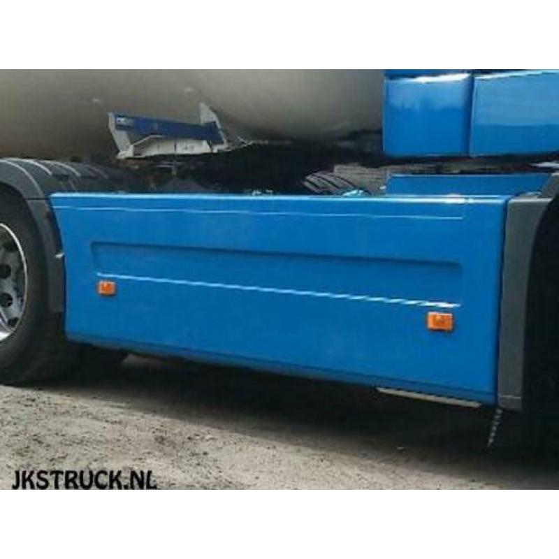 Sideskirts / Zijskirts Volvo FH3