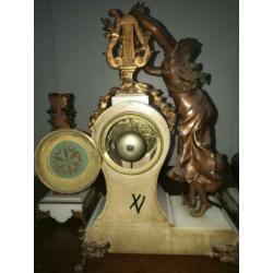 Frans pendule klokkenstel,rond 1900,marmer met brons.