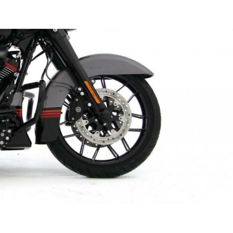 Harley-Davidson FLHXSE CVO STREET GLIDE BLACK TRIM