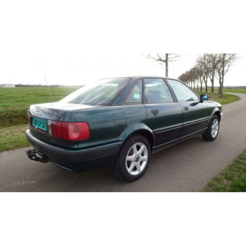 Audi 80 2.0 E '95 NIEUWE APK- Driem- remmen & radiateur
