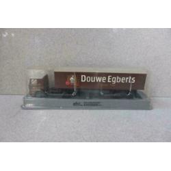 Efsi toys Scania 143M 450 Douwe Egberts truck trailer OVP
