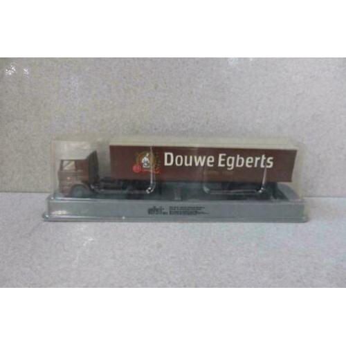 Efsi toys Scania 143M 450 Douwe Egberts truck trailer OVP