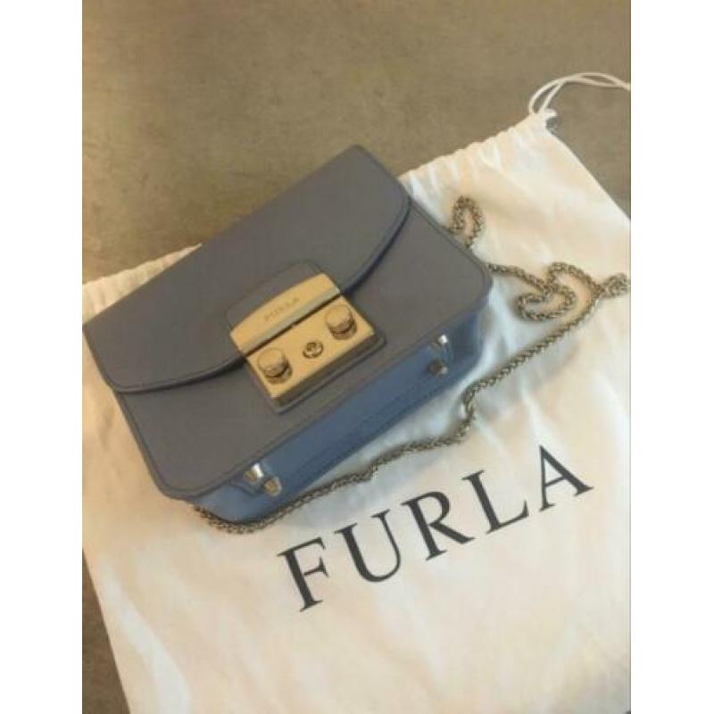 Babyblauwe Furla design tas