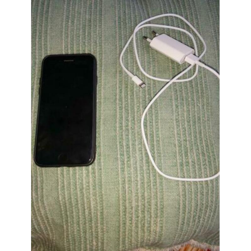 IPhone 8 met oplader